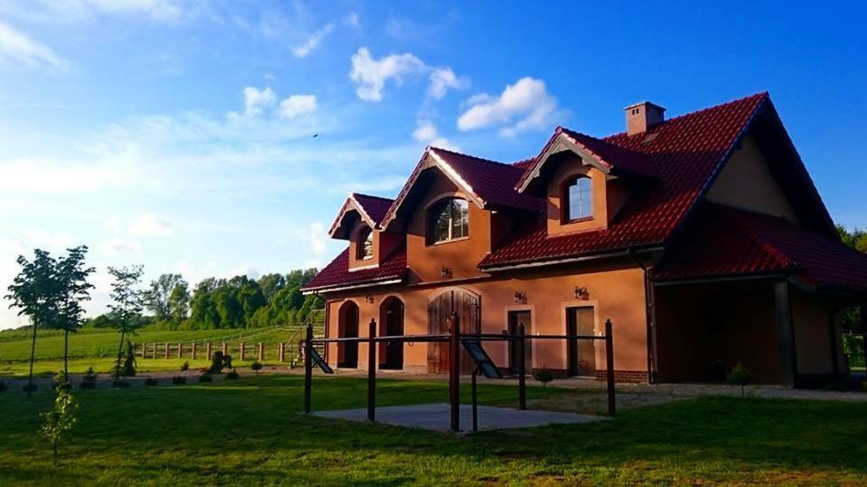 Pensjonat Enklawa Тшебніца Екстер'єр фото